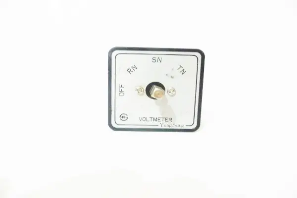 Voltmeter Cam Switch, 10A250vac, Young Sung Made in Korea